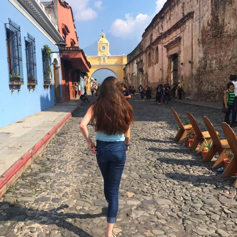 Meet your Posher, Kelly